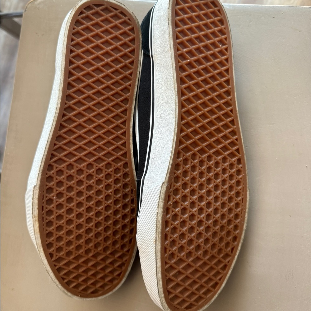 Vans Black and White size 12 men’s *worn once” - Picture 3 of 6